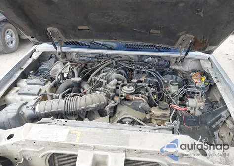 2003 Ford Explorer Sport Trac Xls/Xlt z USA, uszkodzony, nr VIN 1FMZU67E83UB48986